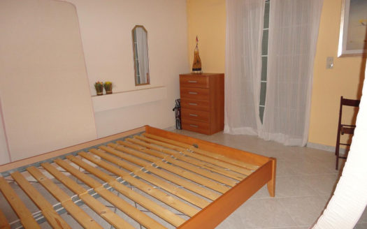 Πωλείται μονοκατοικία μέσα σε οικόπεδο 817 τμ