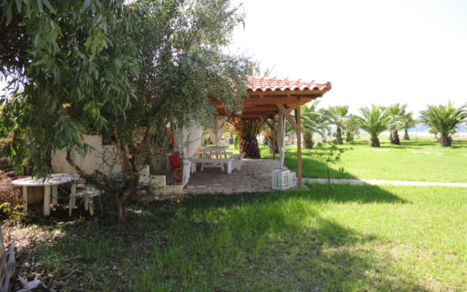 ΠΩΛΕΙΤΑΙ ΟΙΚΙΑ ΠΑΡΑΘΑΛΑΣΣΙΑ ΣΤΗΝ ΠΕΡΙΟΧΗ ΦΡΑΞΥΛΑ ΚΑΝΑΛΙΟΥ